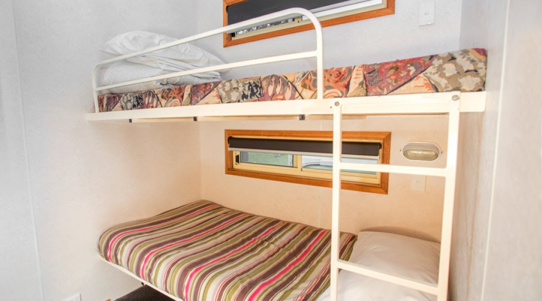 BIG4 Melbourne Accommodation One Bedroom Cabin 4 berth 900px 10